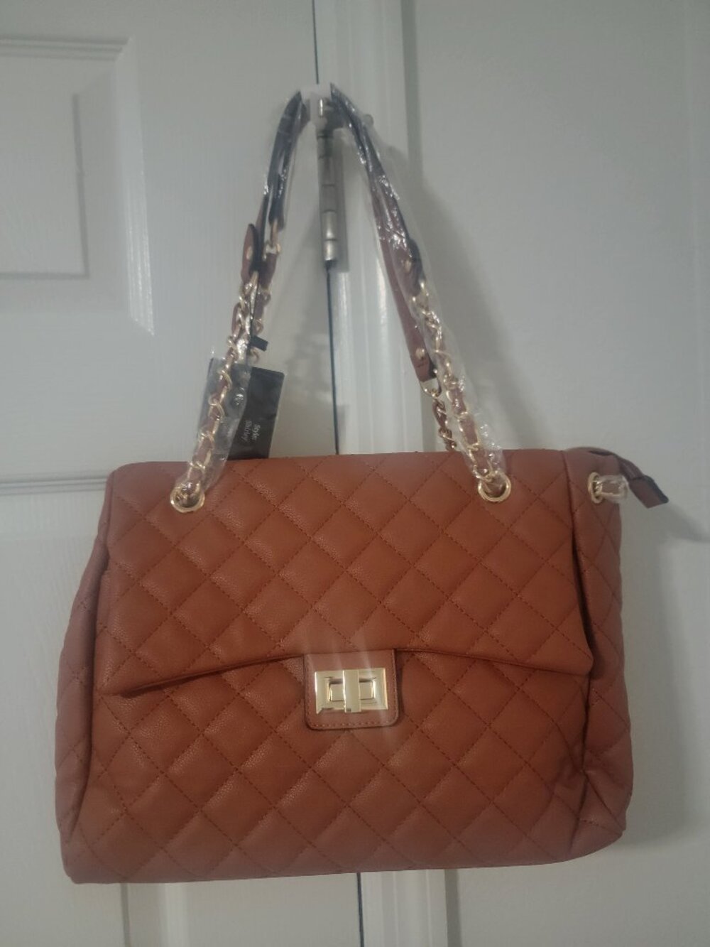 Shoulder bag